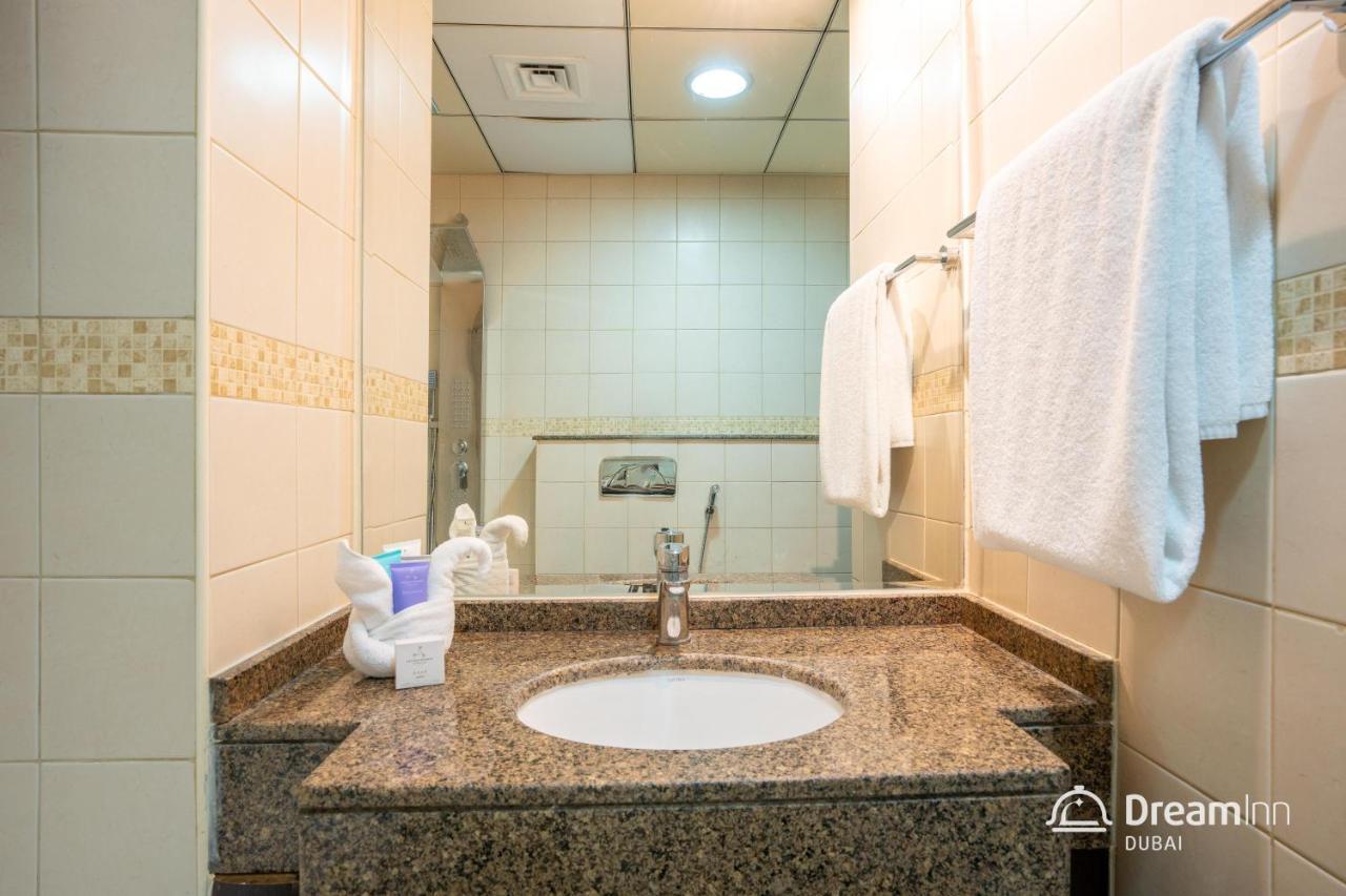Dream Inn Apartments - Bay Central ดูไบ ภายนอก รูปภาพ